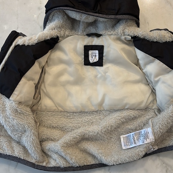 Baby Gap 12-18 Month Sherpa Puffer - Picture 5 of 8